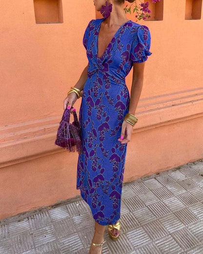 Abigail™ Chic Leaf Print V-Neck Dress